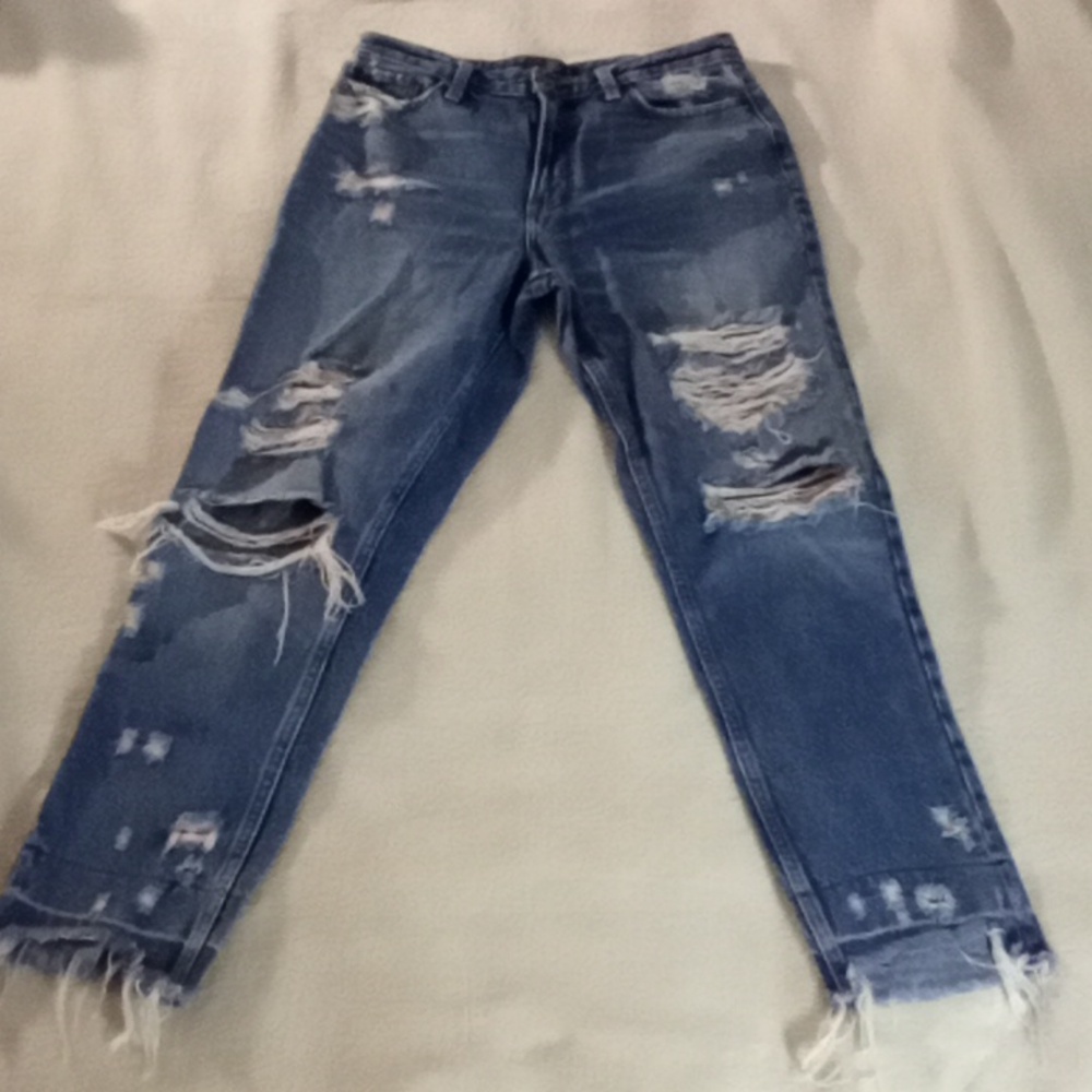 Abercrombie & Fitch Distressed Blue Jeans Women's Size 28/6R
